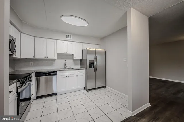 $199,000 | 3600 Rustic Lane, Unit 211, Wilmington, DE 19808