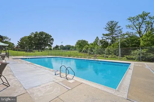 $199,000 | 3600 Rustic Lane, Unit 211, Wilmington, DE 19808