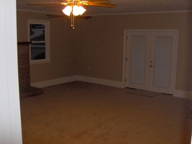 268 Gibson Road Easley, SC 29640 - Photo 5 of 6