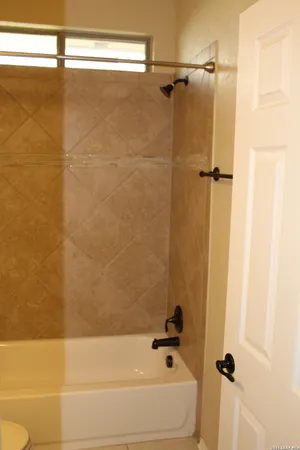 $1,995 | 1322 Oriole Court, San Antonio, TX 78245