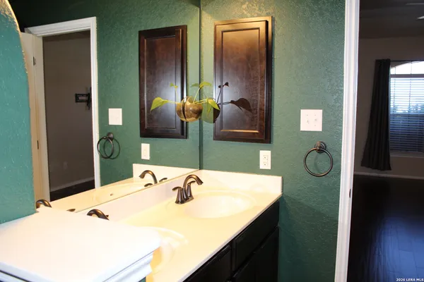 $1,995 | 1322 Oriole Court, San Antonio, TX 78245