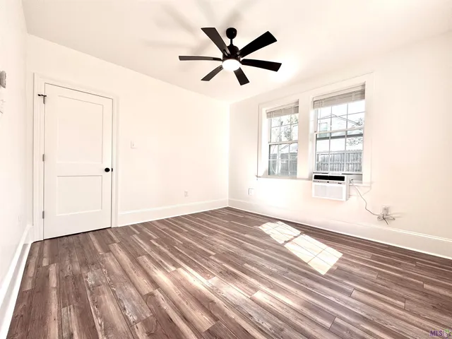 $1,395 | 3645-3647 Gladiola Street, Unit 4, Baton Rouge, LA 70808