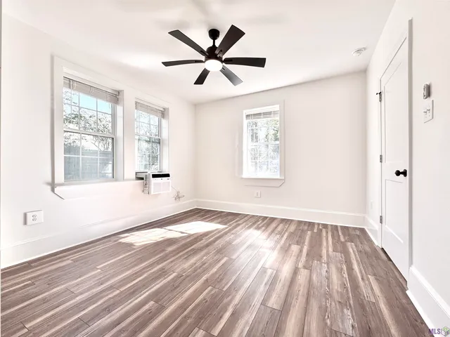 $1,395 | 3645-3647 Gladiola Street, Unit 4, Baton Rouge, LA 70808