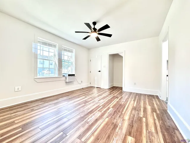 $1,395 | 3645-3647 Gladiola Street, Unit 4, Baton Rouge, LA 70808