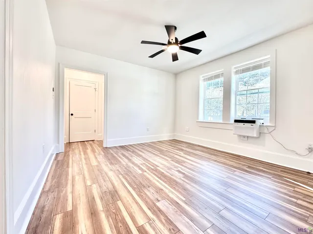 $1,395 | 3645-3647 Gladiola Street, Unit 4, Baton Rouge, LA 70808