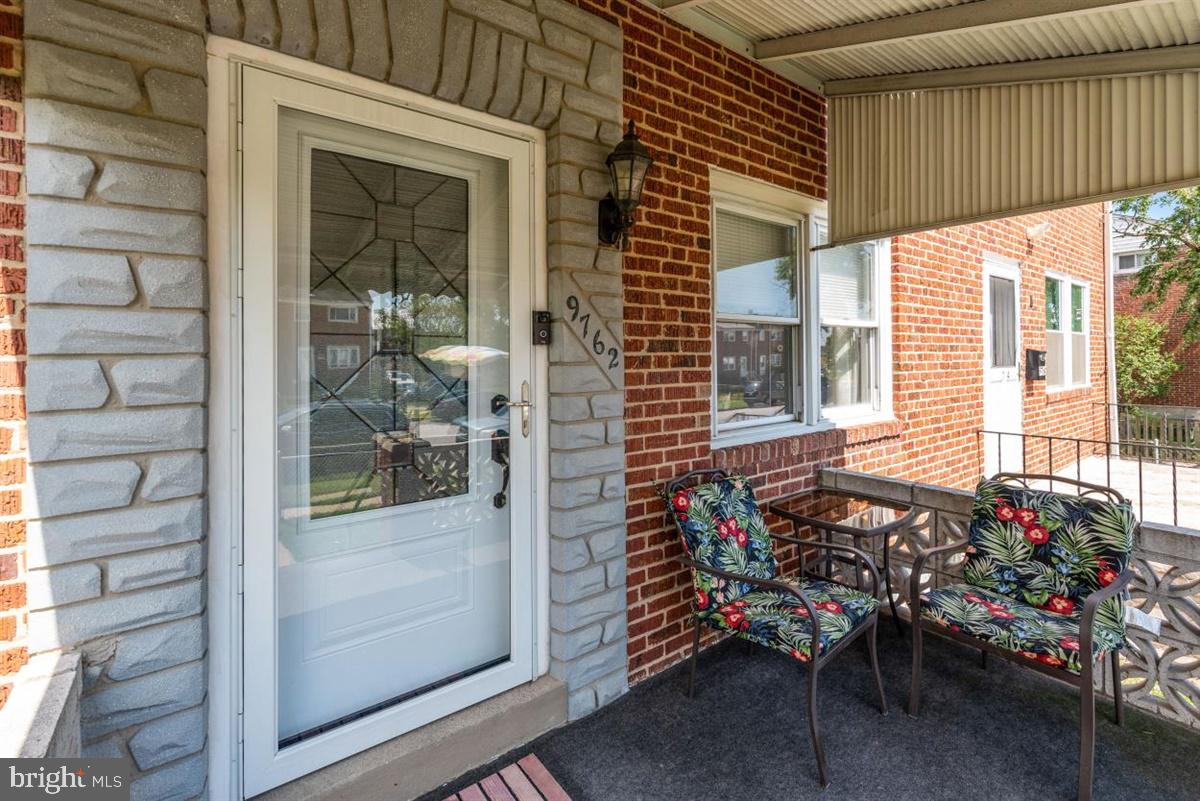9762 Matzon Road Baltimore, MD 21220 - Photo 4 of 29