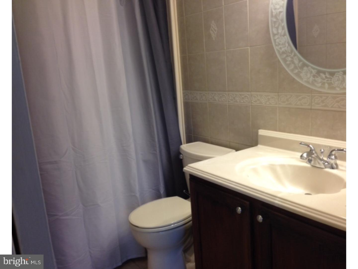 4911 B Dunbarton Road Mount Laurel, NJ 08054 - Photo 10 of 14 Bathroom