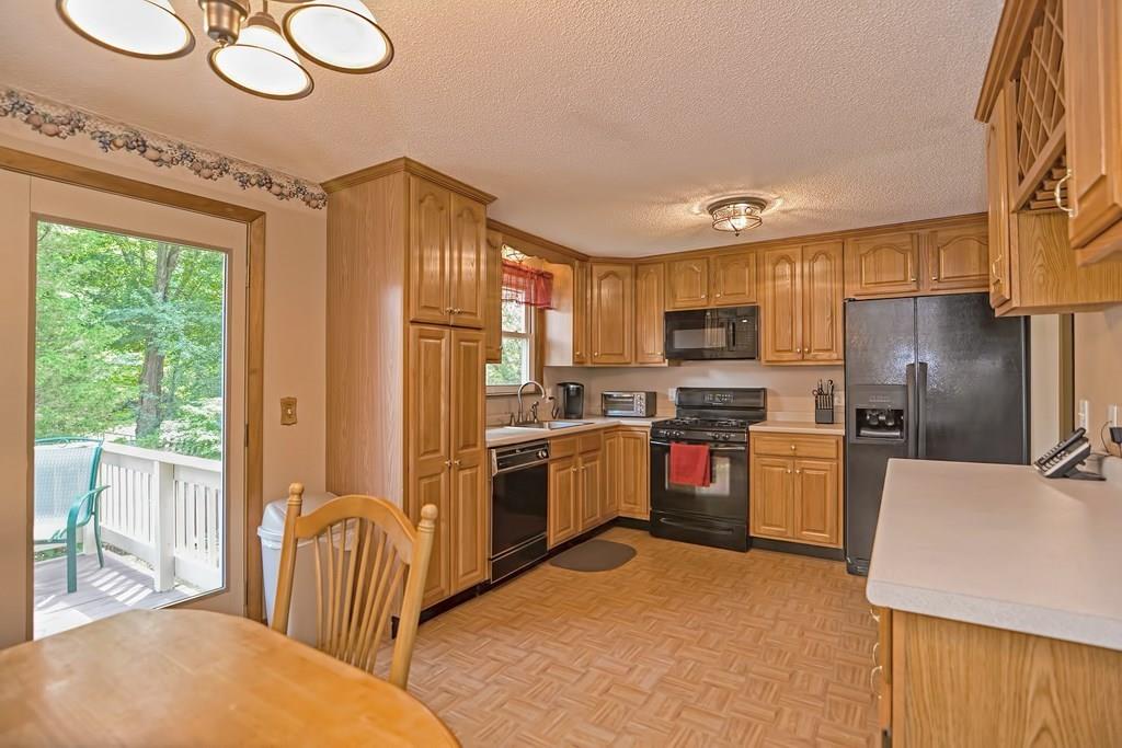 8 Juniper Road Norton, MA 02766 - Photo 5 of 22 Gallery Image 5