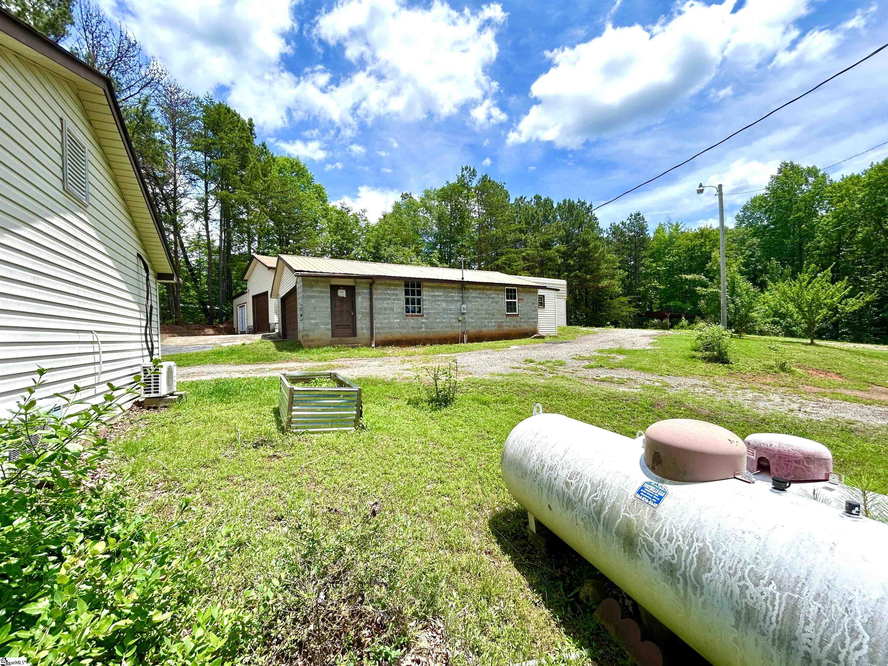 346 Wolf Creek Road Easley, SC 29640 - Photo 40 of 47