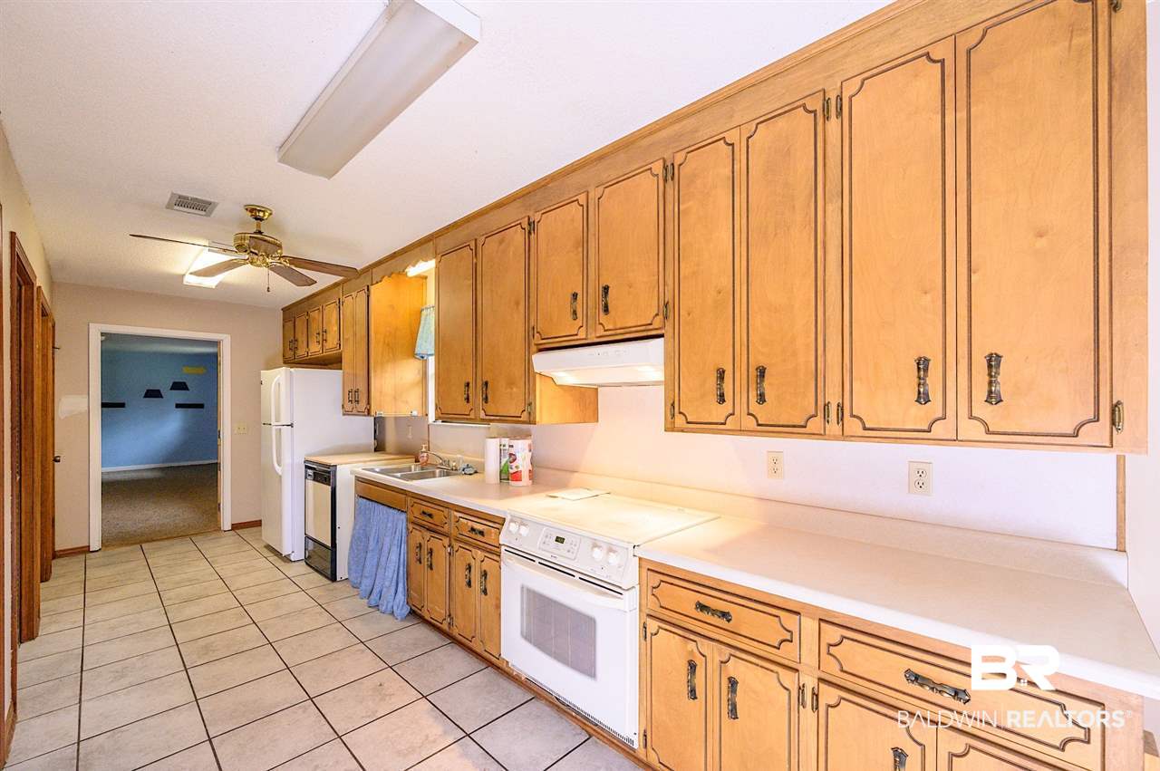 7340 Cook Road Foley, AL 36535 - Photo 5 of 23