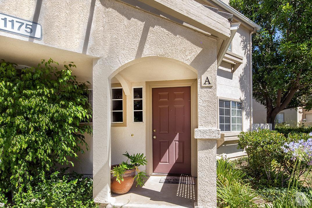 1175 Fitzgerald Road, Unit A Simi Valley, CA 93065 - Photo 2 of 16 a front view of a house with garden