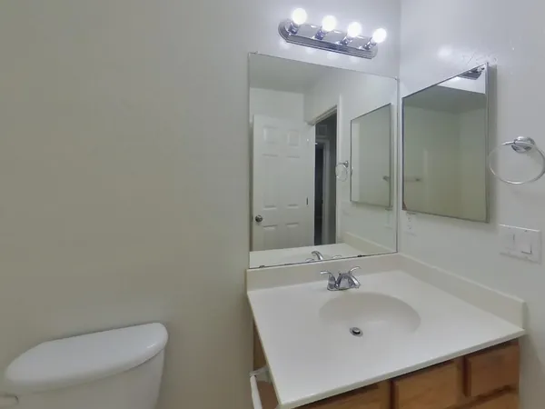 $1,959 | 3728 West Fremont Rd., Phoenix, AZ 85041