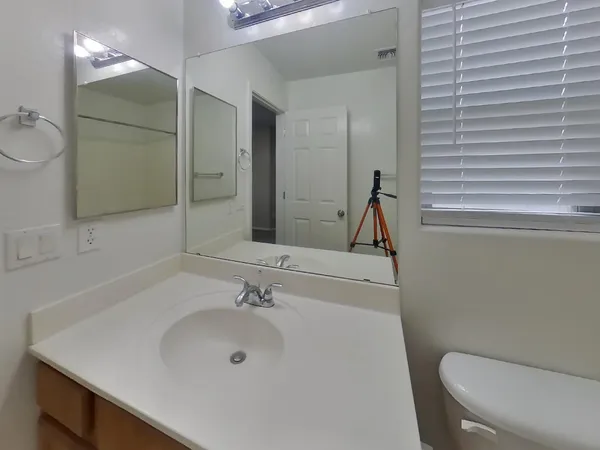 $1,959 | 3728 West Fremont Rd., Phoenix, AZ 85041