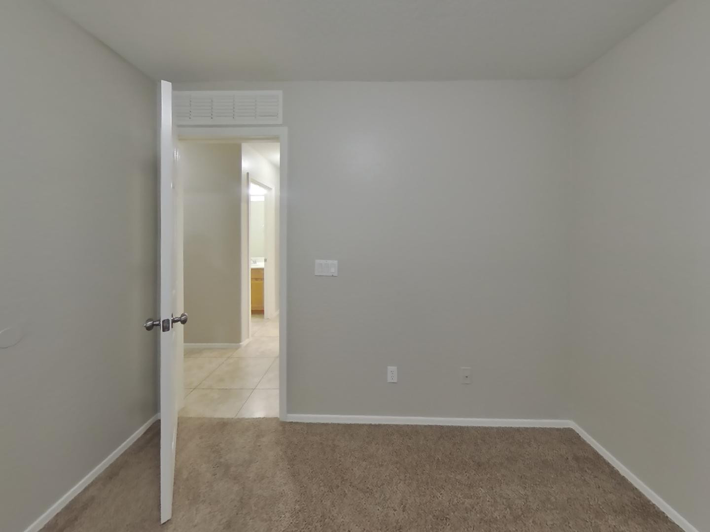 3728 West Fremont Rd. Phoenix, AZ 85041 - Photo 10 of 15 Photo #10