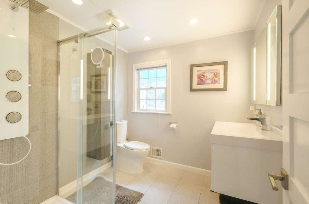 48 Country Corners Road Wayland, MA 01778 - Photo 6 of 14 Gallery Image 6
