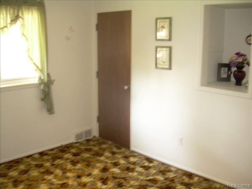 26541 Marshall Street Inkster, MI 48141 - Photo 12 of 25 Bedroom 1