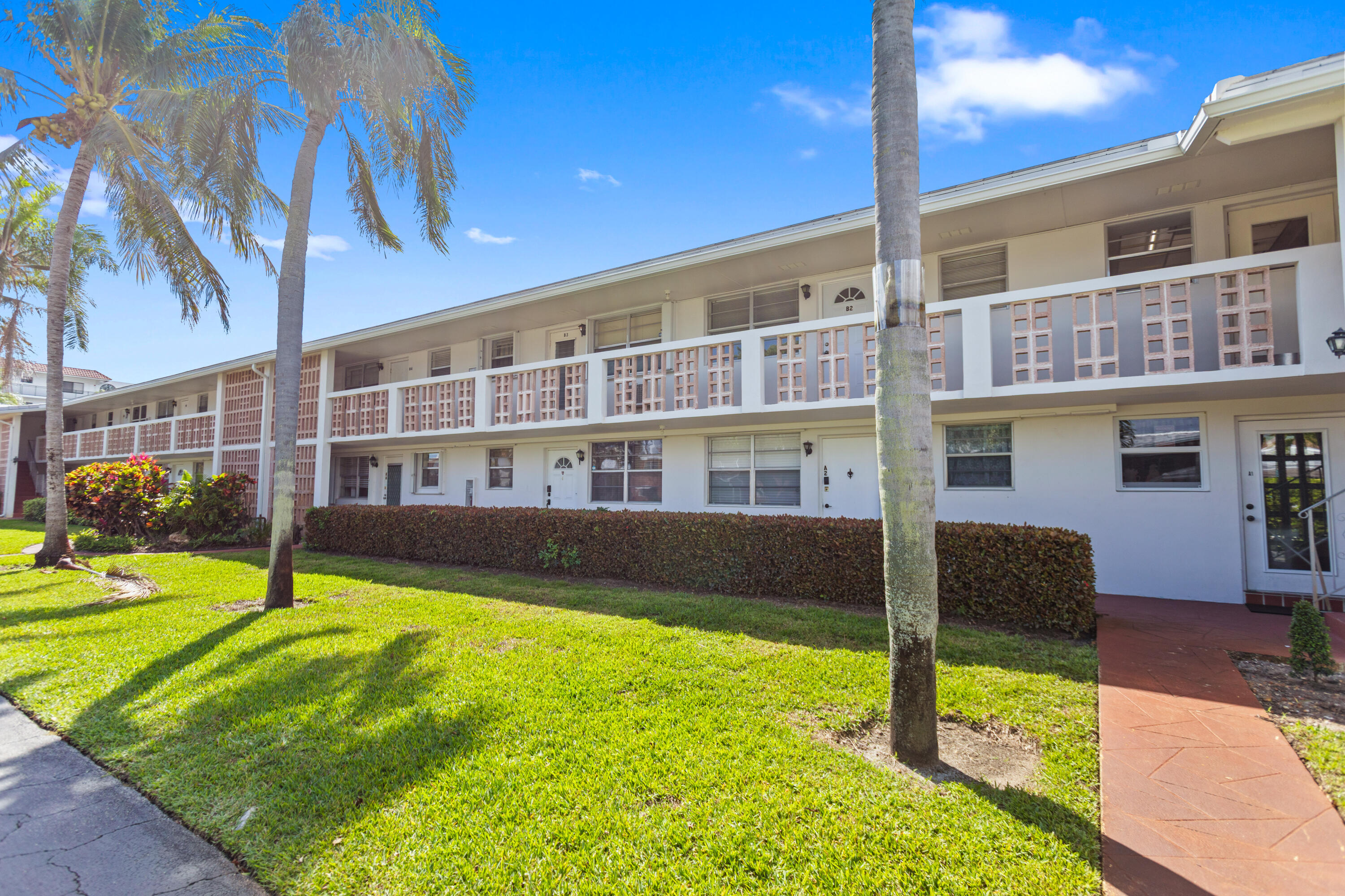 30 Southeast 13th Street, Unit B3 Boca Raton, FL 33432 - Photo 2 of 30 585A7929