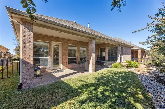 $3,200 | 362 Southern Hills Drive, Fairview, TX 75069
