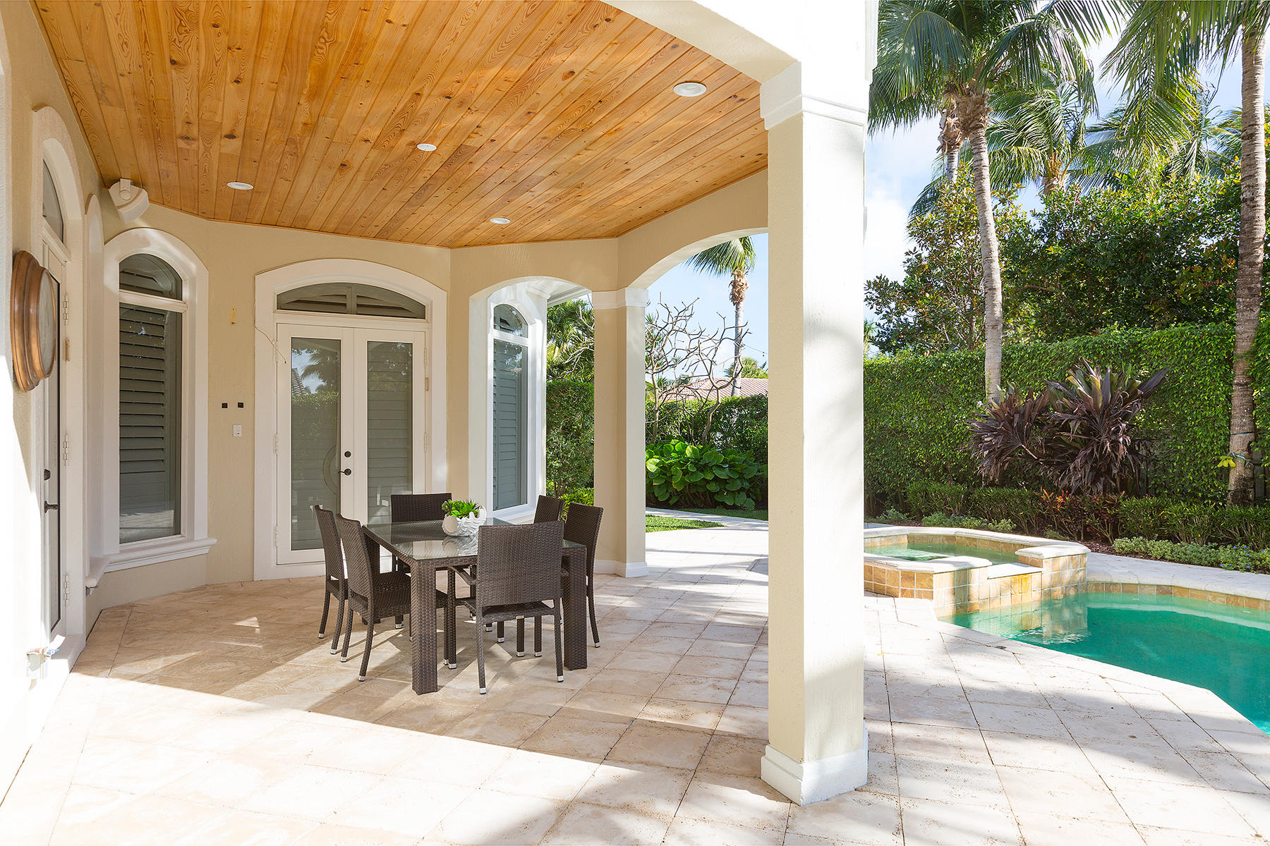 2296 Date Palm Road Boca Raton, FL 33432 - Photo 19 of 69 13_Patio1