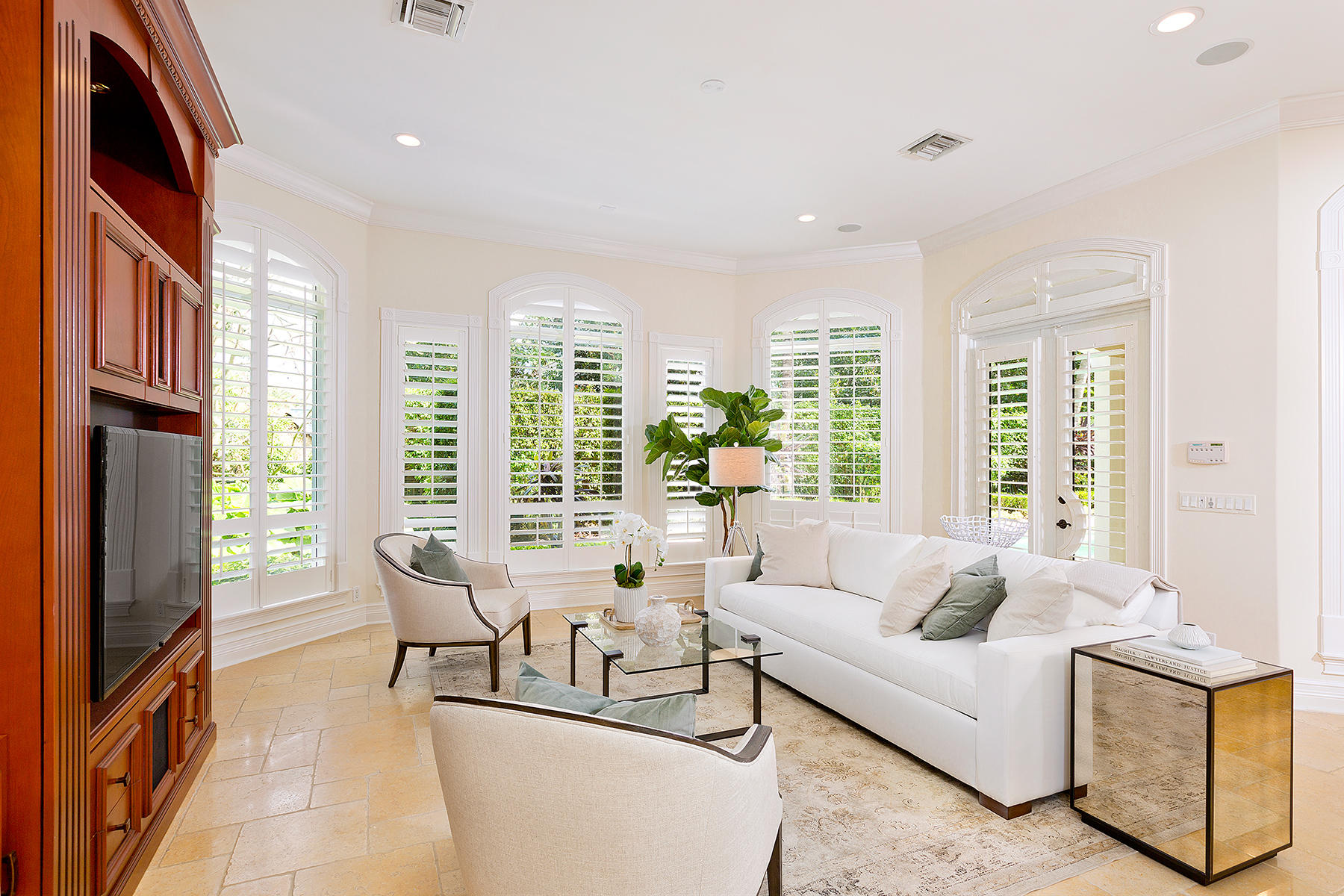 2296 Date Palm Road Boca Raton, FL 33432 - Photo 30 of 69 18_Familyroom1