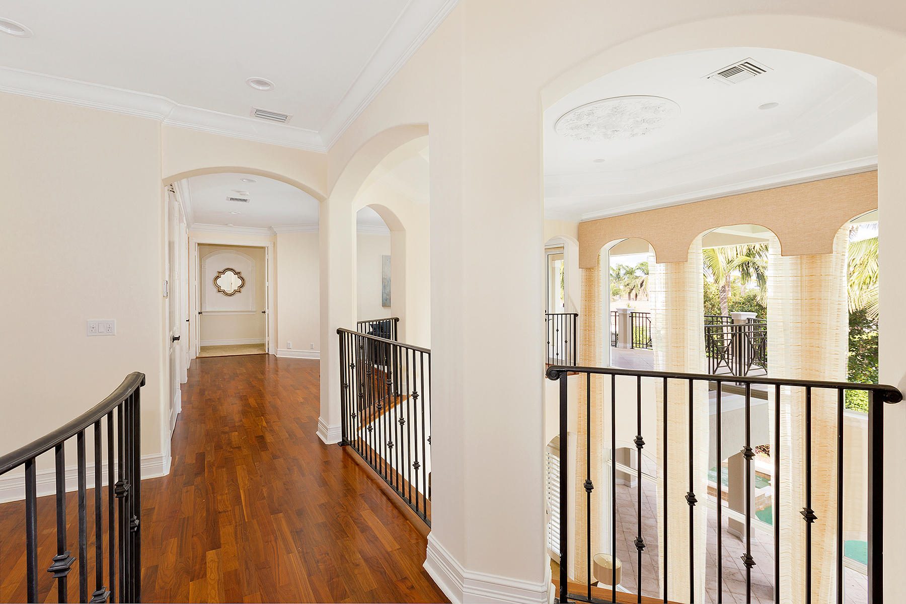 2296 Date Palm Road Boca Raton, FL 33432 - Photo 48 of 69 36_Landing2