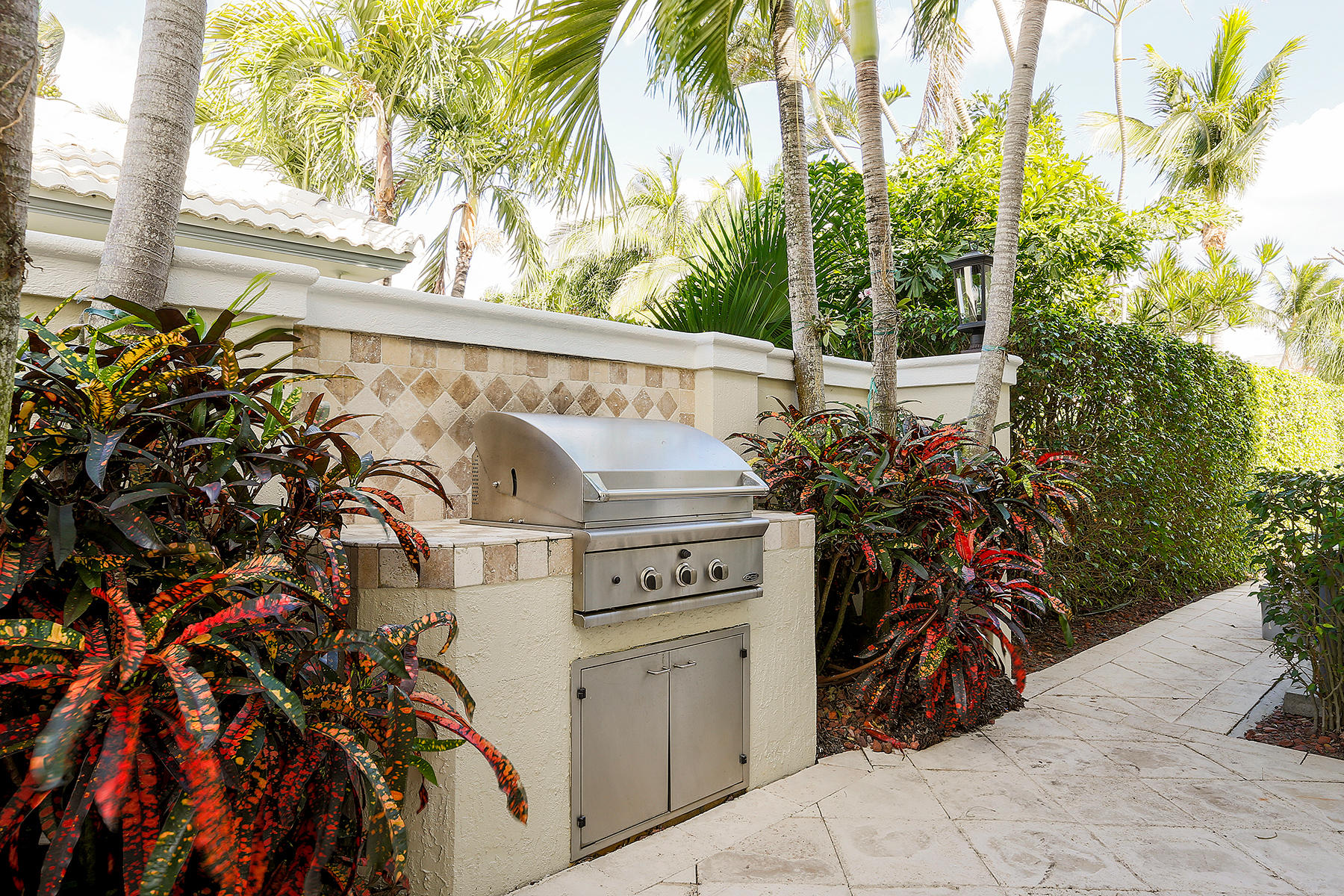 2296 Date Palm Road Boca Raton, FL 33432 - Photo 67 of 69 55_OutdoorKitchen