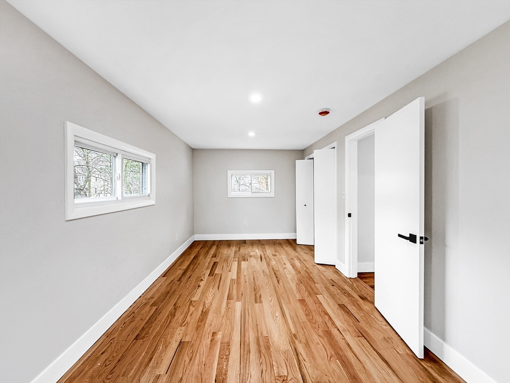 21 Burlington Road Billerica, MA 01821 - Photo 32 of 41 Gallery Image 32