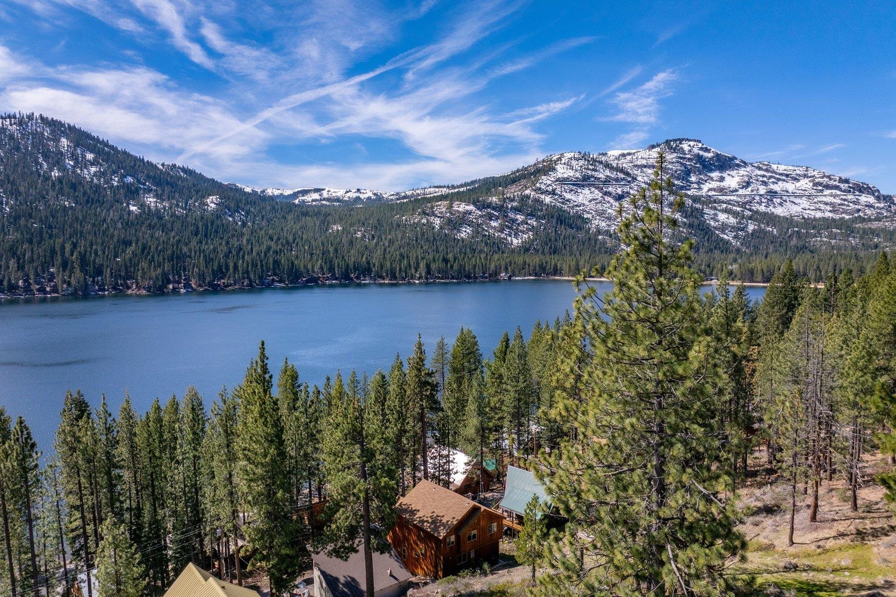 15224 Reed Avenue West Truckee, CA 96161 - Photo 2 of 28