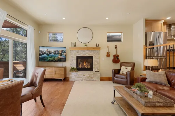 $1,595,000 | 15224 Reed Avenue West, Truckee, CA 96161