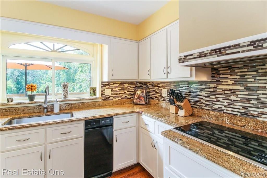 3258 Quail Ridge Circle Rochester Hills, MI 48309 - Photo 24 of 85