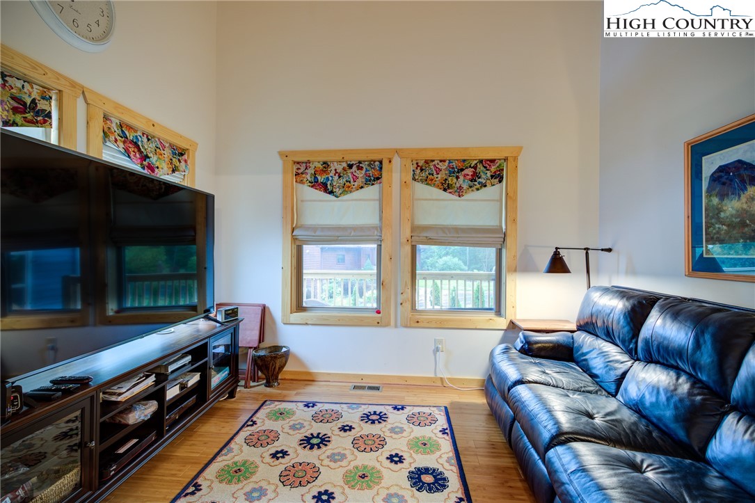 111 Boca Ridge Road Boone, NC 28607 - Photo 6 of 44