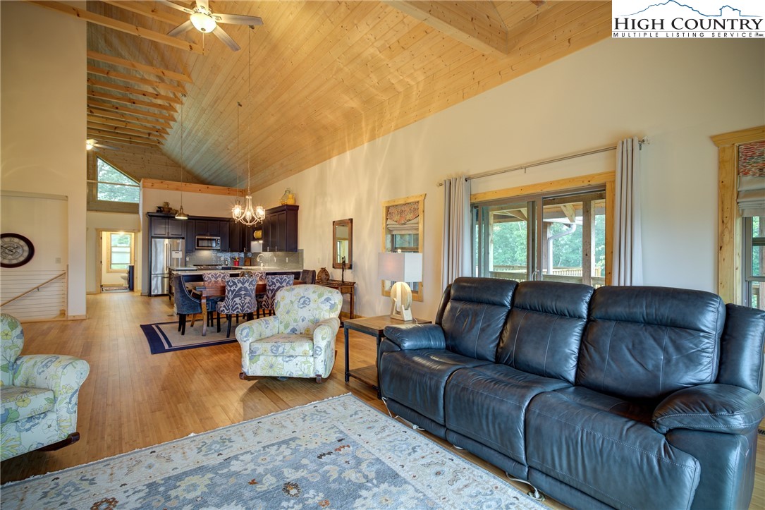 111 Boca Ridge Road Boone, NC 28607 - Photo 7 of 44