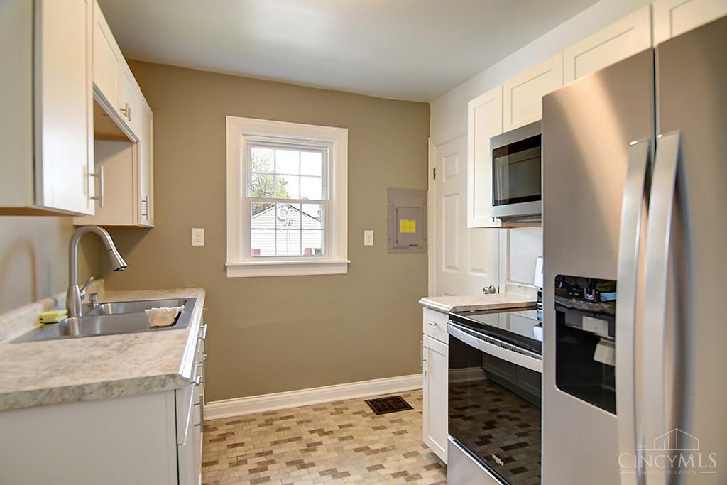 9351 Eby Road Germantown, OH 45327 - Photo 10 of 27 Gallery Image 10