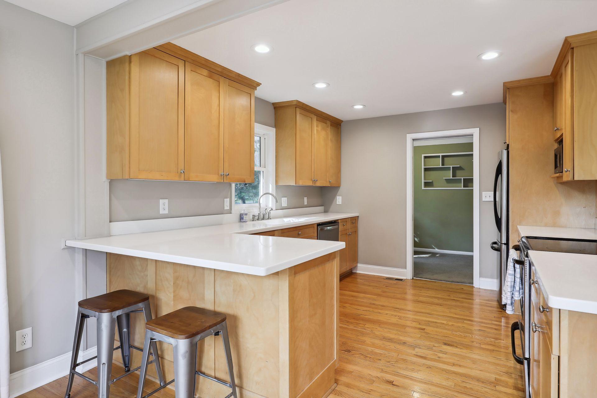 3525 Shady Oak Road Minnetonka, MN 55305 - Photo 9 of 34