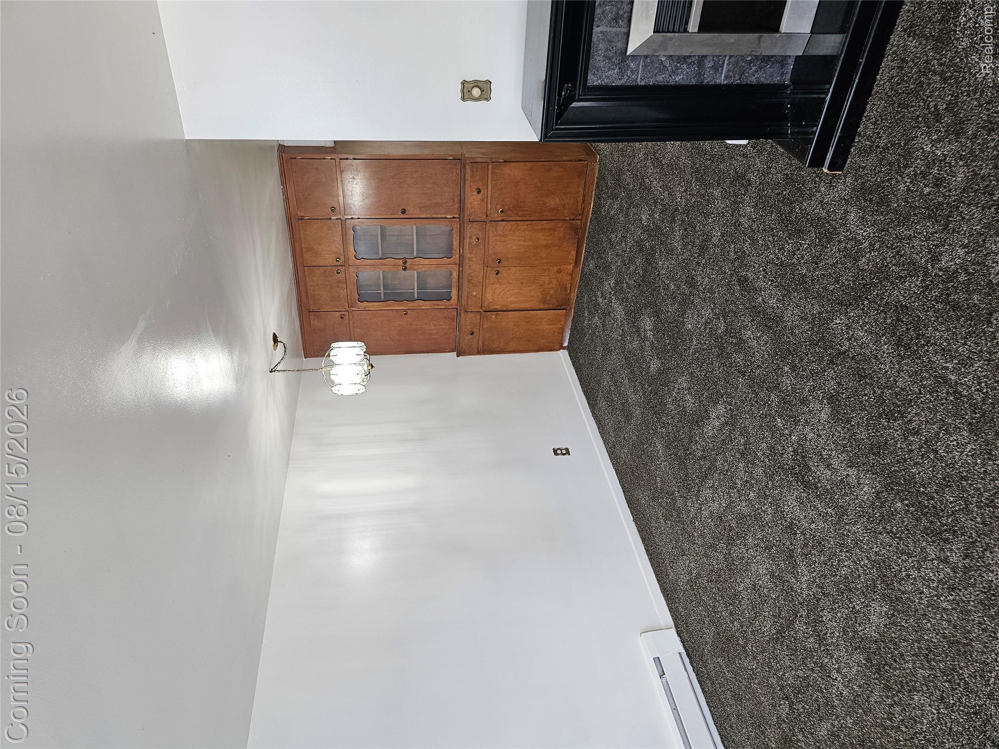 22444 Kelly Road, Unit 3 Eastpointe, MI 48021 - Photo 3 of 11 1000010910.jpg