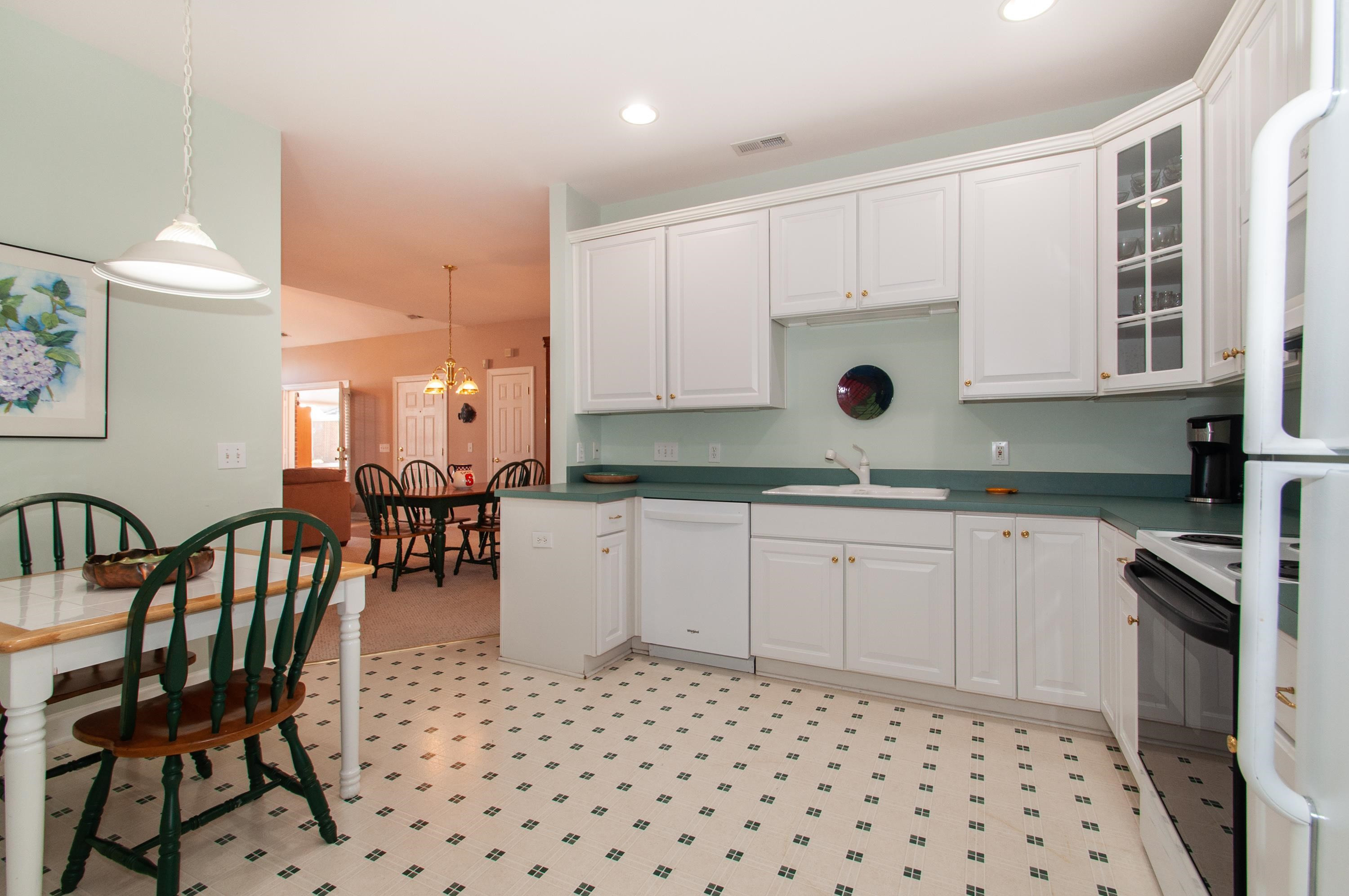 4612 Ludwell Branch Court Raleigh, NC 27612 - Photo 13 of 33 Kitchen