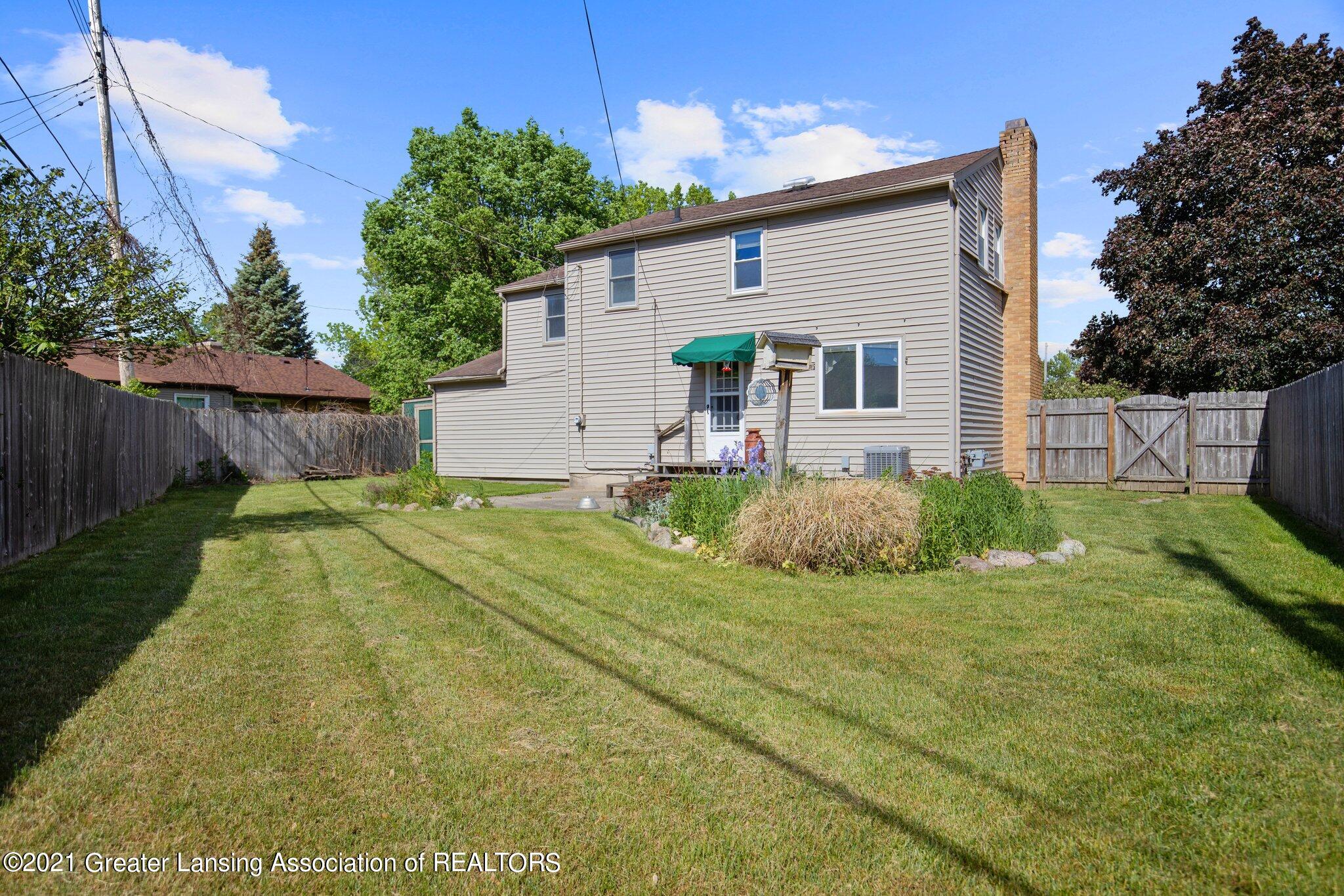 2310 Chatham Road Lansing, MI 48910 - Photo 5 of 24 5-web-or-mls-1P6A7850