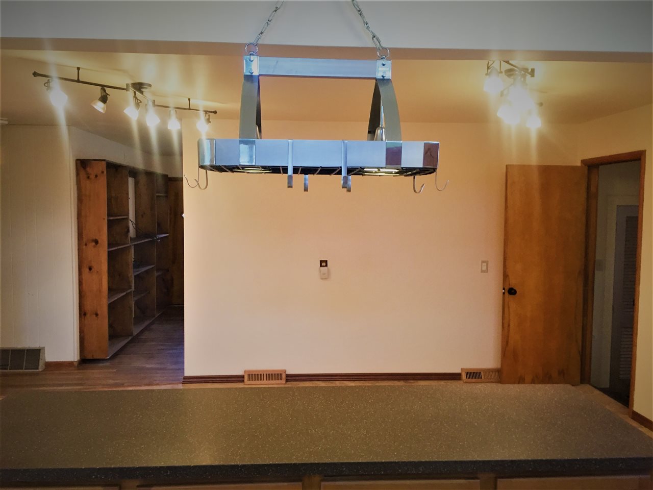4323 East Ramp Creek Road Bloomington, IN 47401 - Photo 17 of 32