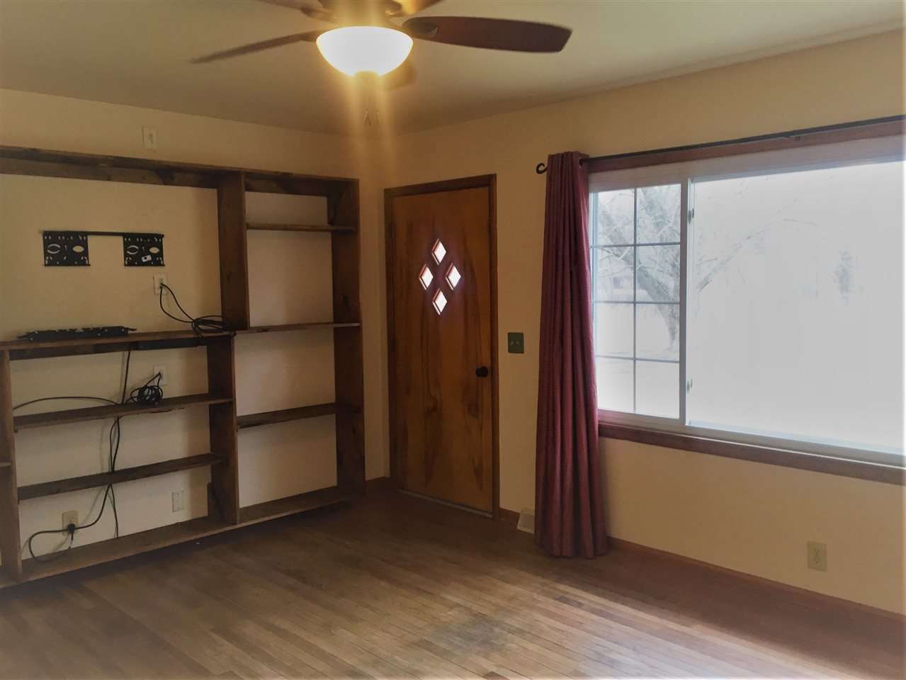 4323 East Ramp Creek Road Bloomington, IN 47401 - Photo 4 of 32