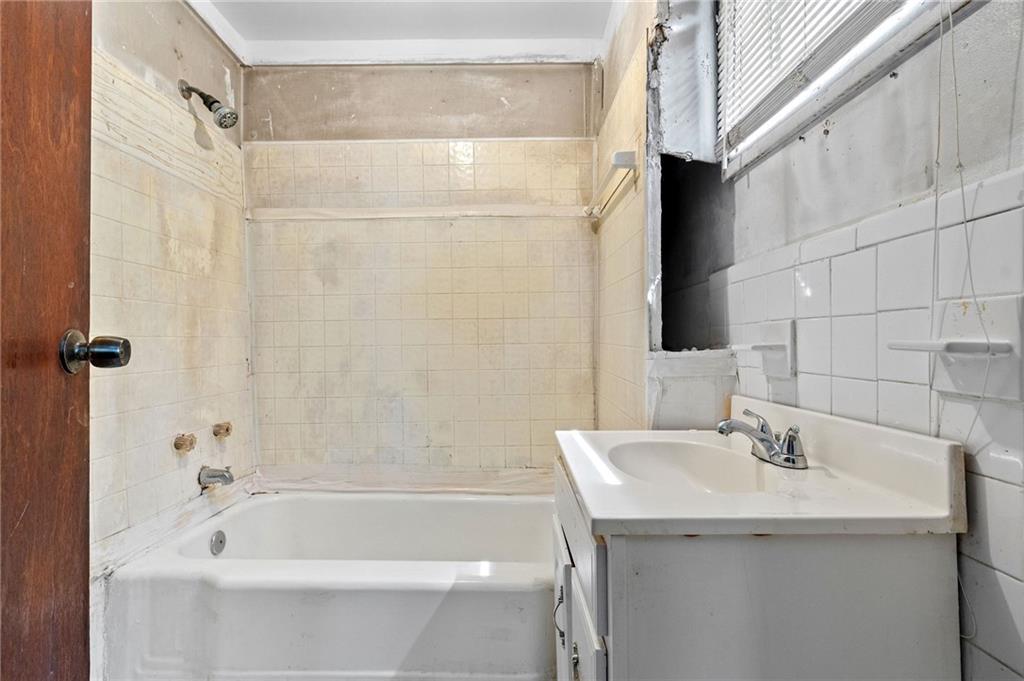 31 Elm Street Hampton, GA 30228 - Photo 10 of 25