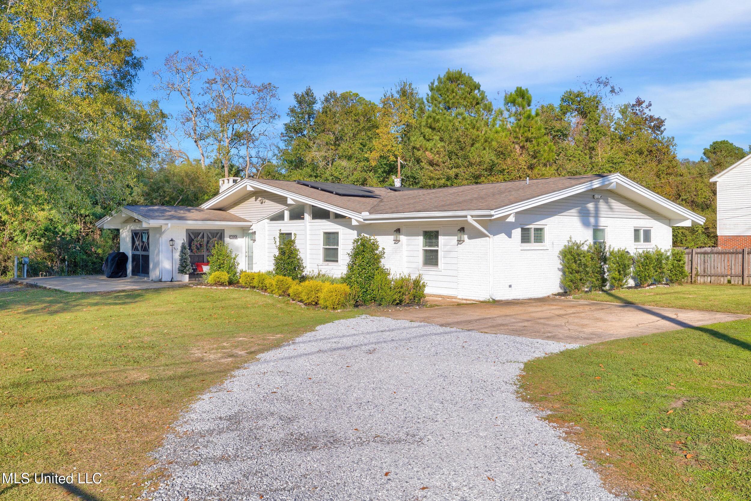 14020 Glendale Road Ocean Springs, MS 39565 - Photo 3 of 59 3_3323 bay shore dr_campromedia_150