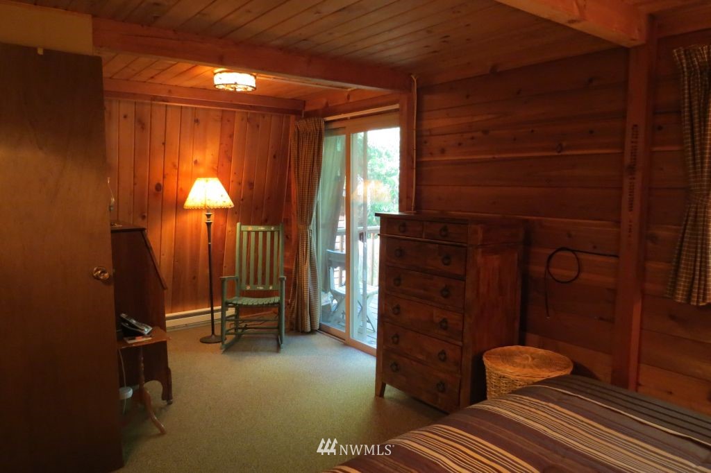 765 East Promontory Road Shelton, WA 98584 - Photo 12 of 15 Gallery Image 12