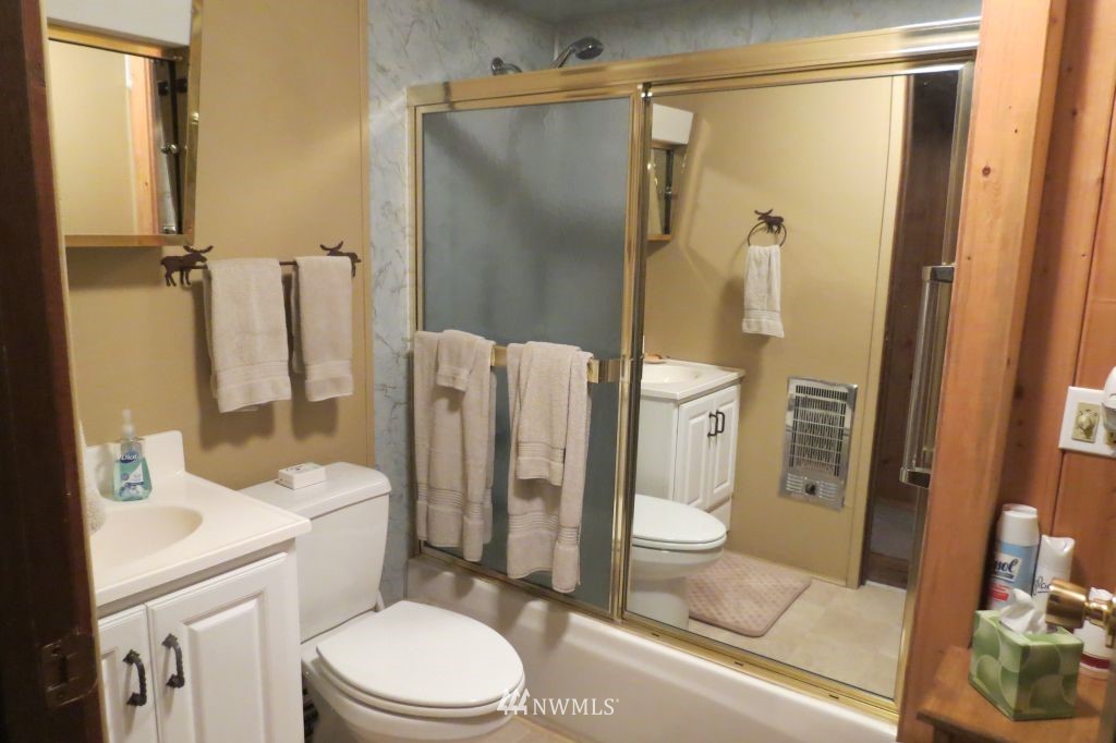 765 East Promontory Road Shelton, WA 98584 - Photo 14 of 15 Gallery Image 14