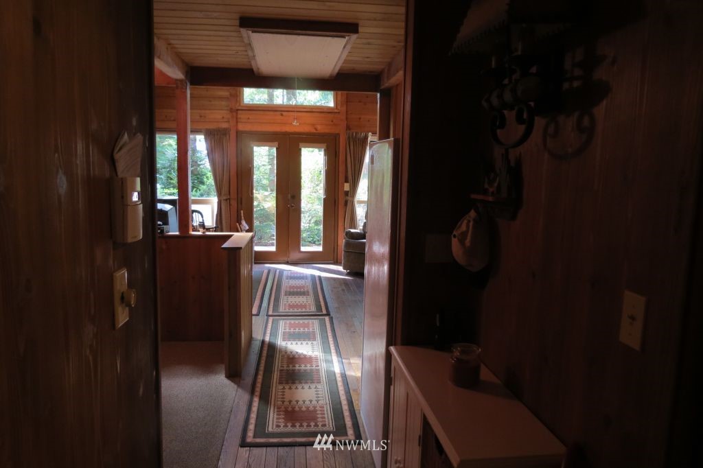 765 East Promontory Road Shelton, WA 98584 - Photo 10 of 15 Gallery Image 10