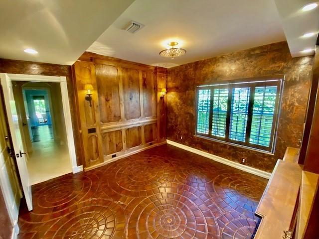 309 Valencia Road West Palm Beach, FL 33401 - Photo 12 of 24 a view of an empty room