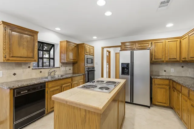 $699,000 | 3311 Squirrel Hollow, Austin, TX 78748