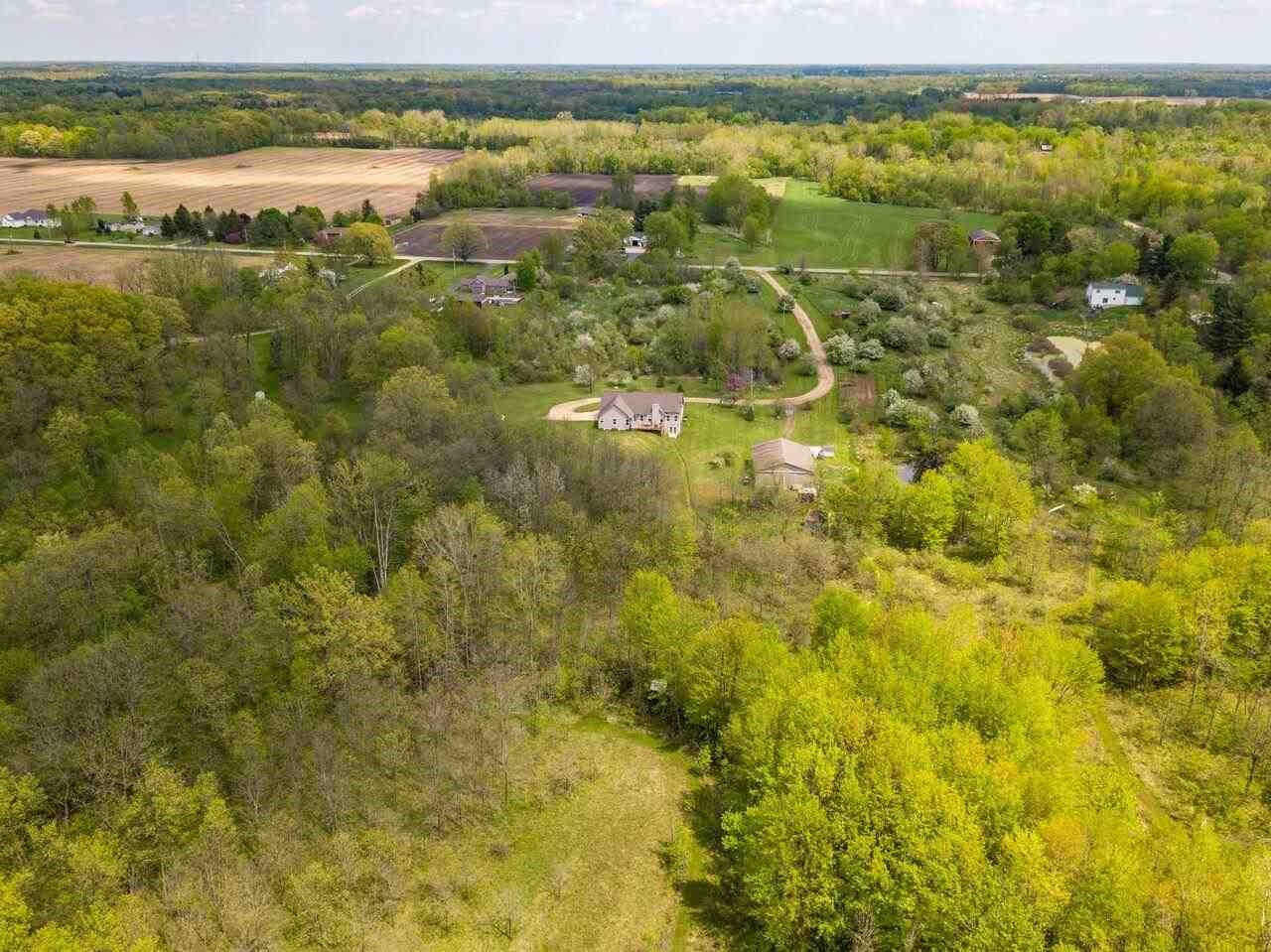 13850 Shaftsburg Road Perry, MI 48872 - Photo 80 of 94 21454472-79.JPG