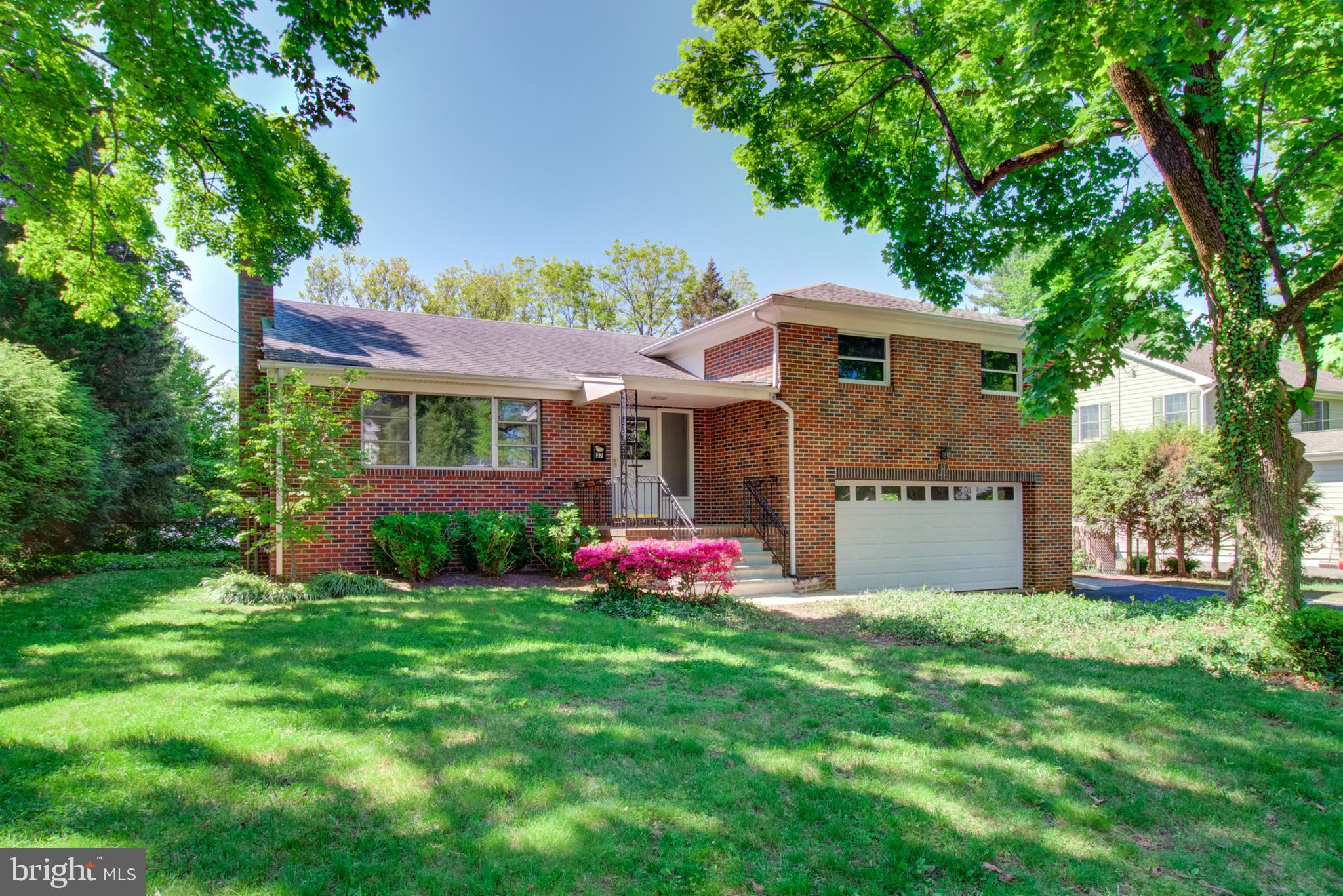 27 Hillside Road Princeton, NJ 08540 - Photo 1 of 41