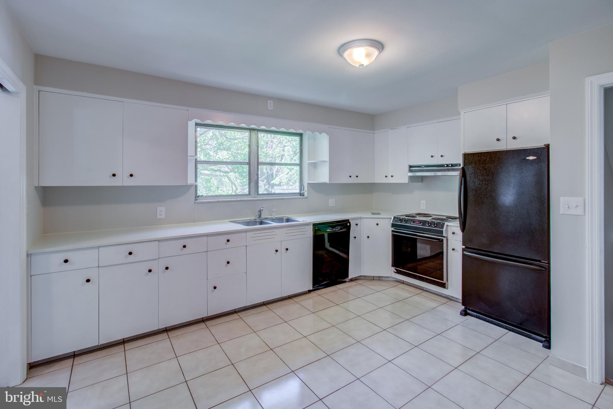 27 Hillside Road Princeton, NJ 08540 - Photo 14 of 41