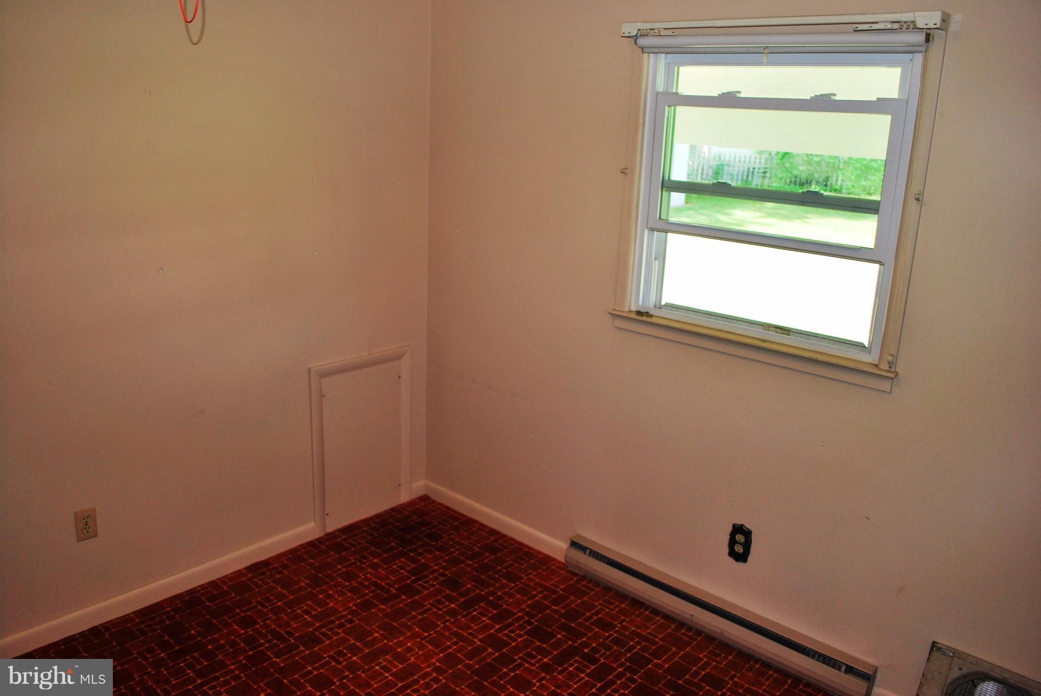 49 Harmony Hall Road Gaithersburg, MD 20877 - Photo 19 of 26 Bedroom 3